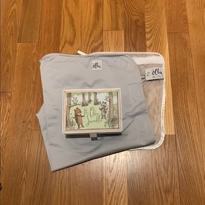 Ollie Swaddle Stone with Washing Bag and Box